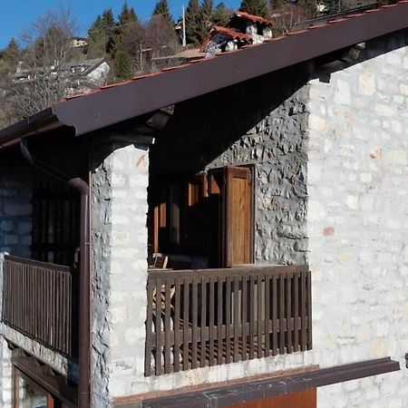 Casa Emy Apartman Adrara San Rocco Kültér fotó