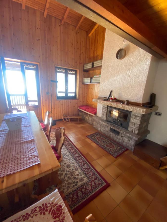 Casa Emy Apartman Adrara San Rocco Kültér fotó