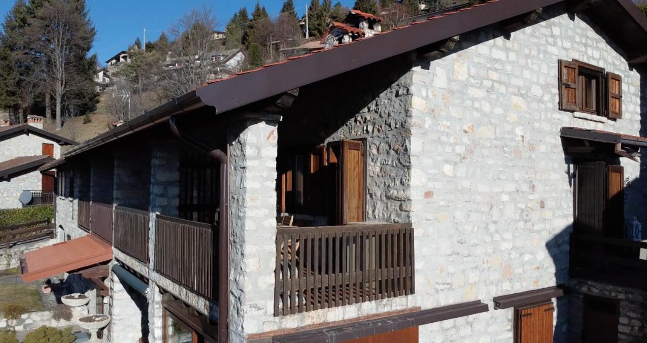 Casa Emy Apartman Adrara San Rocco Kültér fotó